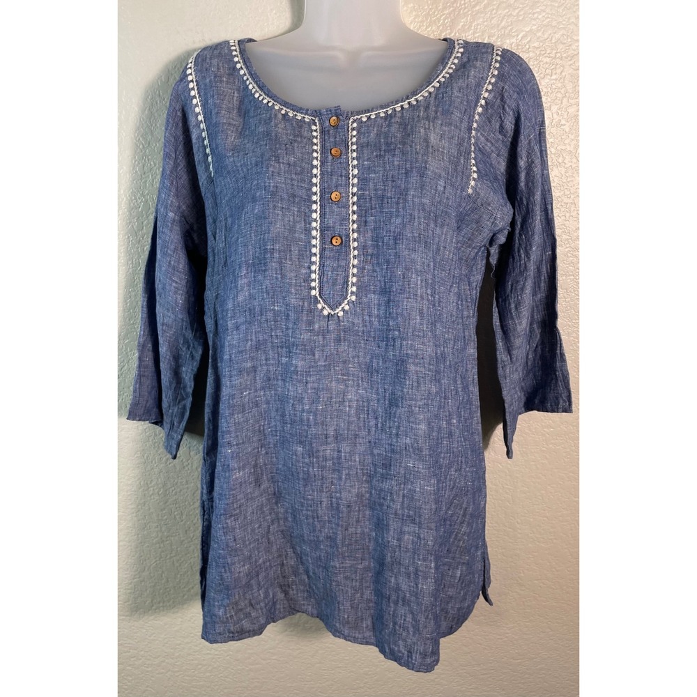 Eddie Bauer Women M Tunic Top Blue Linen Embroidered 3/4 Sleeve Split Neck Tunic